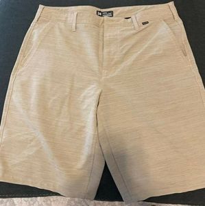 Men’s Hurley Dri-fit. Size 34.
